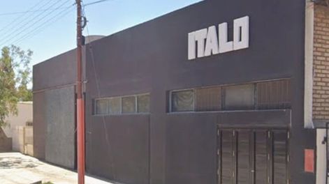 El frente del local donde el cliente concretó los ataques.